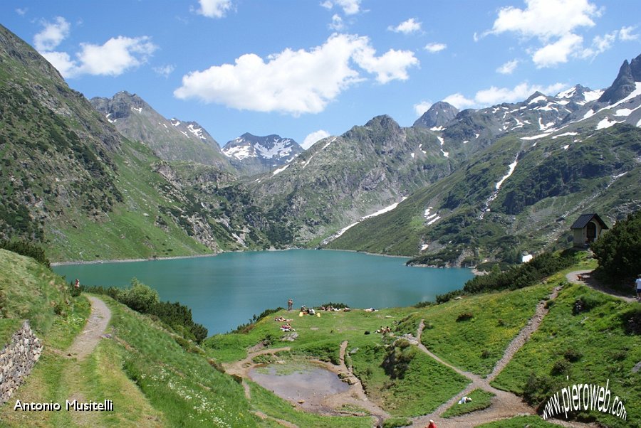 8 il lago Barbellino artificiale.JPG